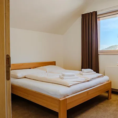 Gæstehus A Restauracia Twin Jasna 3*