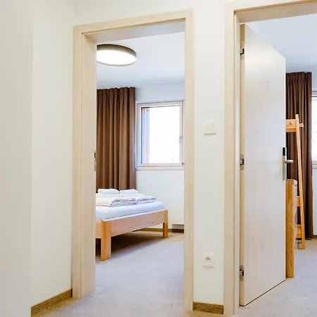 A Restauracia Twin Jasna 3*