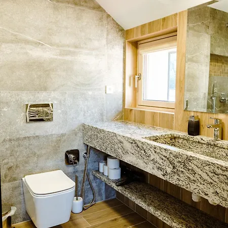 A Restauracia Twin Jasna 3*